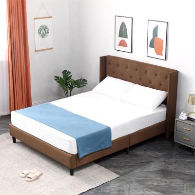 China Modern Wooden Frame Low Price Bedroom Furniture Large Queen Size Queen Size Bed For Bedroom for sale