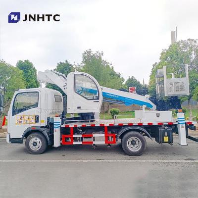 Chine HOWO 4x2 20m Truck Plateforme de travail aérien montée pliable Knuckle Boom à vendre