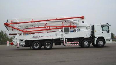 China Zement-Pumpen-LKW 8×4 HOWO/konkreter Boom-Pumpen-LKW für Bau zu verkaufen