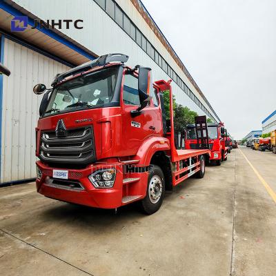 China HOWO Kleiner Niederbett-Lkw 4X2 Container Flachbett-Schleppwagen Preis zu verkaufen