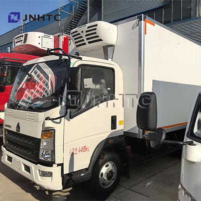 China HOWO 6 Wielen Koeltruck Kleine koeltruck IJs transport vriezer Van Truck Te koop Te koop