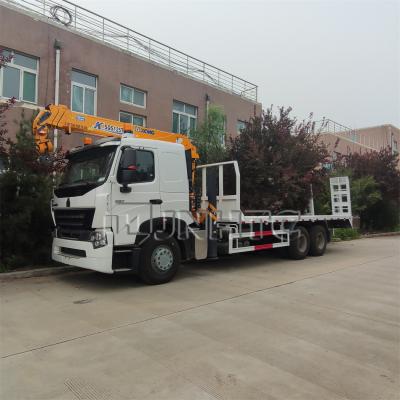 Cina Il camion resistente di Crane Sinotruk montato camion A7 HOWO 6x4 ha montato la gru in vendita