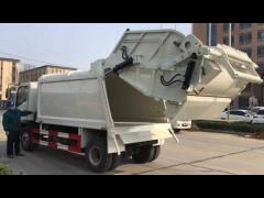 Light Garbage Compactor Truck