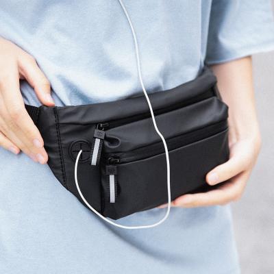 China Classic Waterproof Water Proof Waist Bag For Sports Running Waist Bag Unisex Black Travel Waist Bag for sale