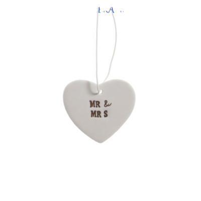 China China Gift For Valentine Heart Design Happiness Ceramic Mr. And Mrs. Hanging Ornament for sale