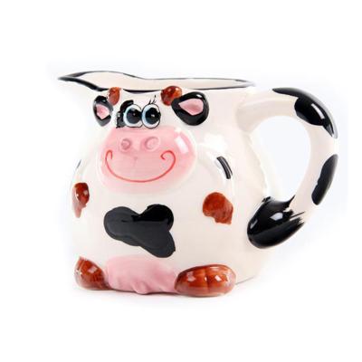 China Sustainable New Product Cute Cow Shaped Ceramic Kitchen Milk Jug for sale