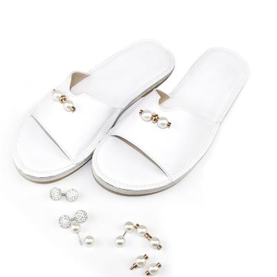 China Fashion Trend PU Sandals 2021 New Arrivals White Fashionable Flat Slippers Women For Sale for sale