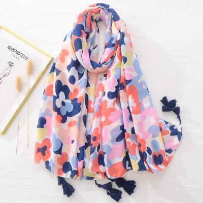 China Wholesale Soft Soft Feeling Fashion Ladies Hijabs Head Cover Scarfs Cotton Voile Shawls Flower Cotton Floral Print Scarves For Women Summers for sale