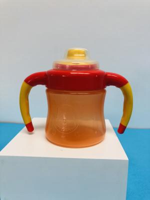 Cina Non rovesci 150ml pp 9 mesi tazza di Sippy del bambino da 6 once in vendita