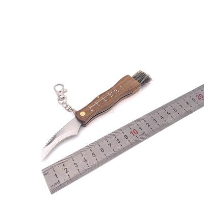 China Swivel factory open sales wooden handle folding mushroom knife, brush grafting picking knife, mushroom head chain knife for sale