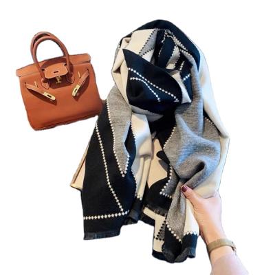 China Elegant Winter Cashmere Shawl Cashmere Long Wrap Fashion Hijab Neck Cotton Scarf for sale