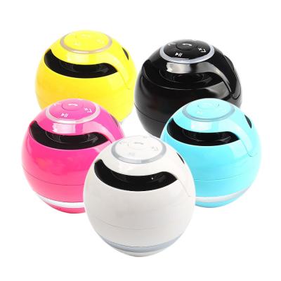 China 2020 Wholesale High Quality Mini Speaker Home Table Round Wireless Portable Cooler Radio Speaker With LED Light for sale