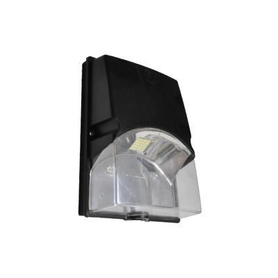 China Modern Hot Selling 20W 3 Years Warranty Die Casting Aluminum Outdoor Led PC Housing And Wall Lights IP54 for sale