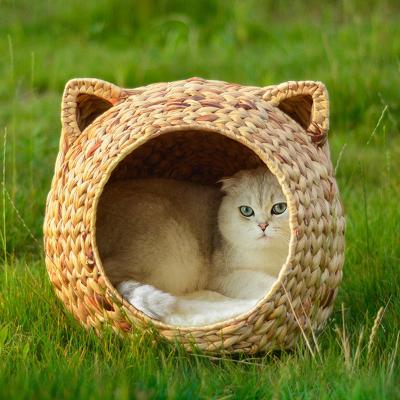 China Sustainable High Quality Natural Handmade Wicker Cat Cage Water Hyacinth Rattan Pet Bed House for sale