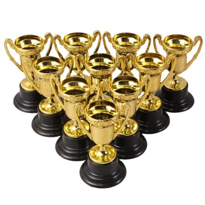 China Europe Kids Awards Trophy Plastic Cup Professional Kids Awards Prizes Small Cup With Golden Base for sale