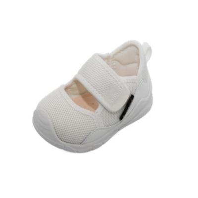 China 2022 New Light White Small Package Of Casual Shoes Splicing Patterns Sports Style Children's Sandals for sale