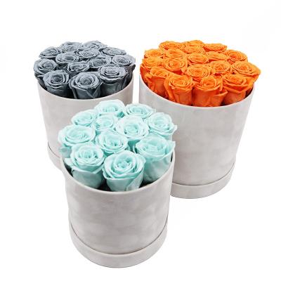 China Crafts Natural Round Shape Square Shape Embrace Gift Real Bucket Preserved Roses Flower In Gift Box For Mother's Day Valentines Day Gift for sale