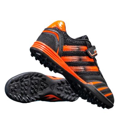 China New Outdoor Summer Rubber Mesh Children Soccer Shoes Training Shoes Men's Primary School Breathable Soccer Shoes Broken Cleats for sale