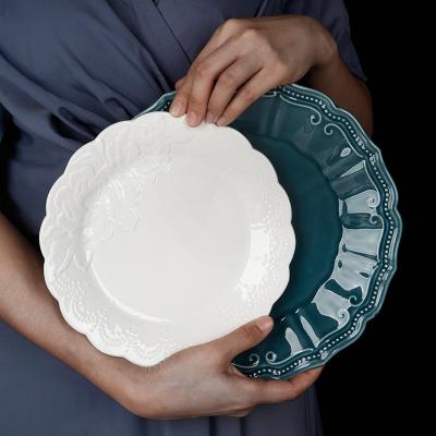 China Vintage Color Pure Relief 8 Inch Stocked Ceramic Dish For Western Food Dishes Creative Pasta Dish for sale