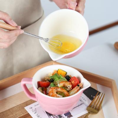 China Disposable mixing bowl ceramic bowl with handle household small size eggbeater cup with drainage mouth cup cooking panada bowl for sale