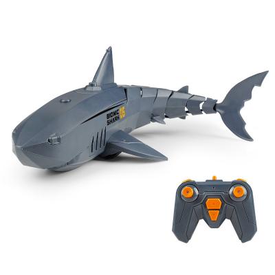 China 2.4G TYF100082 2.4G Simulation Fish Boat Toy Kids Electric RC Remote Control Shark For Swimming Pool Best Gift for sale