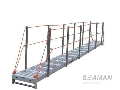 China CCS-de Ladder van de Aluminiumwerf met Handsporen & Contactdoos voor Dok, Haven Te koop