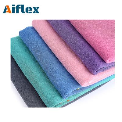 China Beautiful Light Weight Non-skid QUICK DRY Yoga Hot Towel for sale