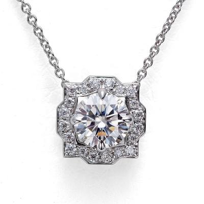 China RTS 18K White Gold Center Round White Brilliant Pendant Solid Stone D Pendant Free Cut Wholesale Moissanite Diamond for sale