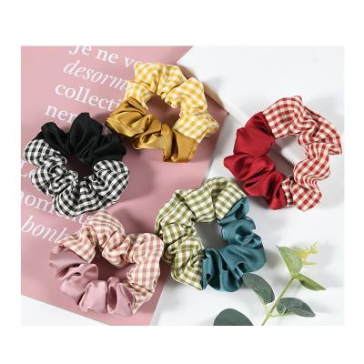 China Wholesale Fashion Hair Accessories Womens Headwear Hair Band Grid Scrunchie Hair Splicing Tie for sale