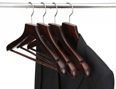 China BSCI CLASSIC factory wholesale luxury wooden coat hanger with trouser bar for sale