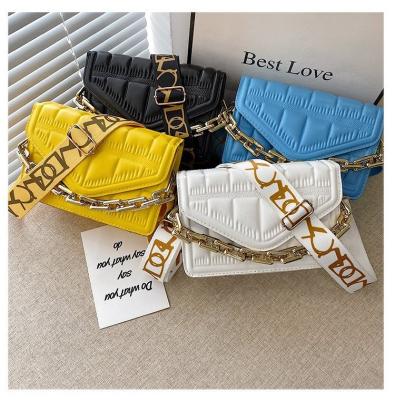 China Wholesale 2022 Fashion Simple Small Chain Bag Fashion Shoulder Square Cross - Body Bag Women Handbags for sale