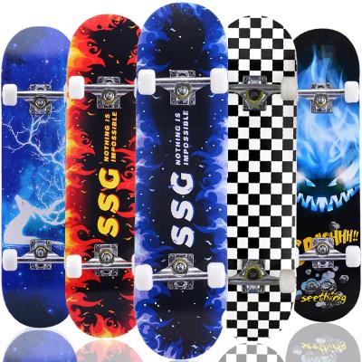 China Fashion Adult Canadian Maple Street Glue Skateboard Decks 40inch Epoxy Professional Level Skateboard for sale