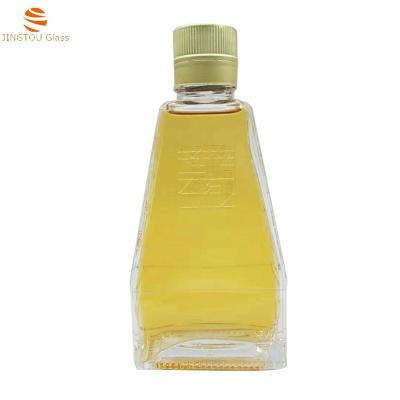 China Whiskey /vodka /xo/ brandy a triangular bottle of whiskey for sale