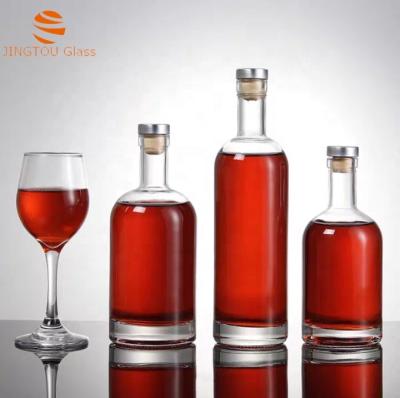 China Beverage vodka bottles are the most popular glass bottles at home and abroad are very popular 350ml500ml high quality glass bottles for sale