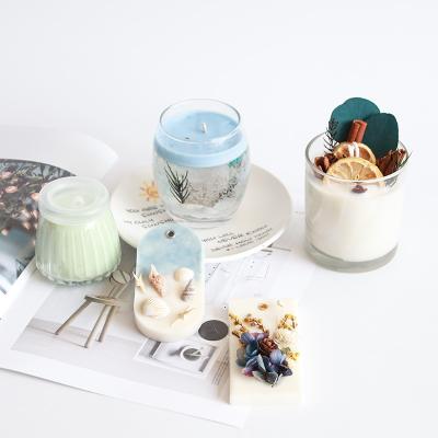 China Scented and Jelly Box Packing Creative Ocean Crystal Seashell Colored Jelly Candles for sale