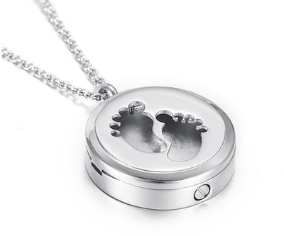 China 17 Surgical Aromatherapy Survivable Fashionable Stainless Steel Pet Urn Dog Urn Cat Urn Pendant Necklace For for sale