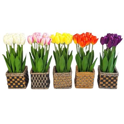 China Wholesale artificial potted minimalist plant tulip flower living room decoration decoration flower bouquet decoration for sale