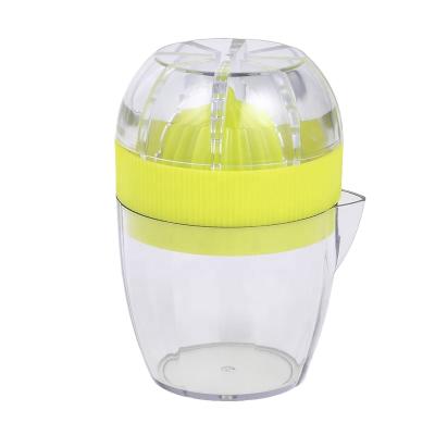 China Sustainable New Products 2020 Kitchen Product Innovative Instrument Manual Plastic Lemon Squeezer for sale