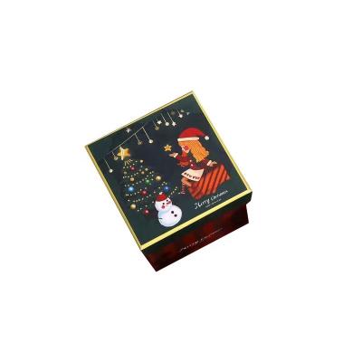 China Wholesale Custom Cake Candy Recycled Materials Gable Christmas Gift Treat Box Printing Christmas Packaging Paper Box for sale