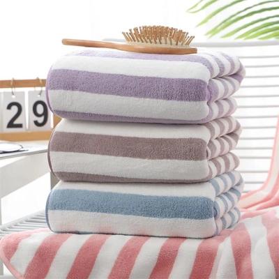 China Free Wholesale Custom Logo Sand Jacquard Absorbent Cotton Quick Dry 100% Recycled Towel White Towel QUICK DRY Summer Beach Towel for sale