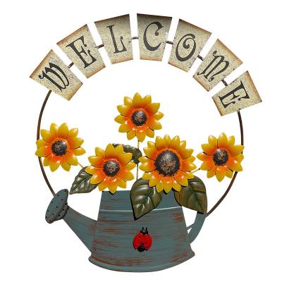 China Minimalist Iron Ornament Sunflower Welcome Sign Vintage Metal Wall Hanging Garden Yard Decoration Decorative Home for sale