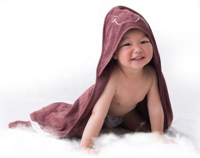 China Cotton Disposable Bamboo Soft Organic Baby Mini Bath Hooded Towel for sale