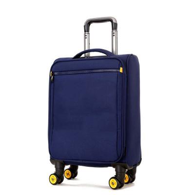 China Fashionable Aluminum Profile Hard Shell Travel Suitcase For Sale Sample for sale