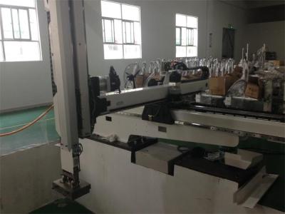 China Large Injection Machines Programmable Robotic Arm Big AC Servo Motors for sale