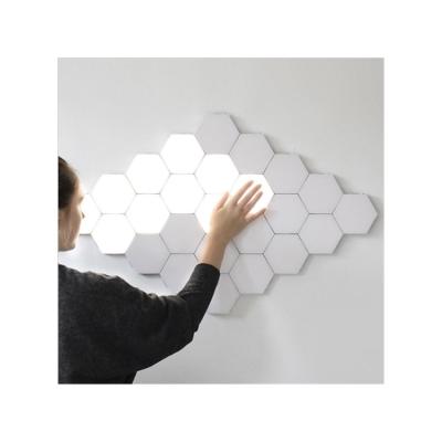 China Commercial Use 2021 Most Popular Quantum Magnetic Light Led Hexagon Wall Light Modern Decoration Led Night Light Lamp for sale