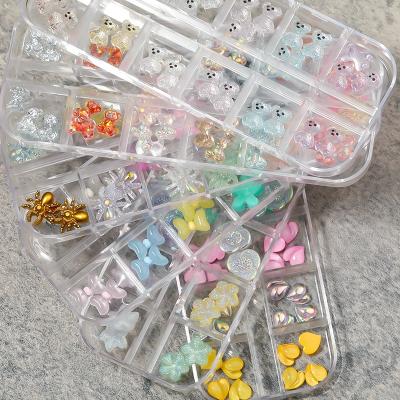 China Shiny Aurora Resin Bear Watertight Peach Bowknot Box Box Nail Art Decoration Mix for sale