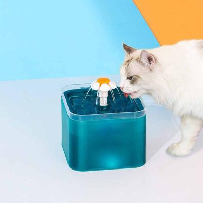 China Viable Factory Direct 2L LED Pet Water Fountain Flower Cat Water Fountain Smart Pet Drinking New for sale