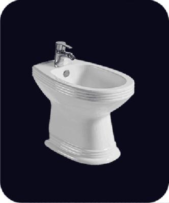 China Double-Flow Bathroom Ceramic White Color Women Bidet Floor Wc for sale