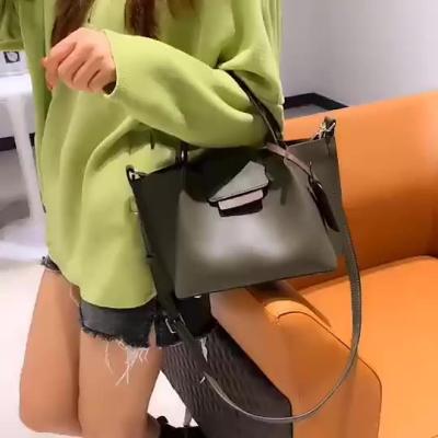 China Other New Style Top Layer Cowhide Handbag Ladies Leather Shoulder Cross - Body Bag Fashion Fold Bat Bag for sale