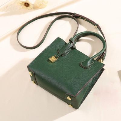 China Others 2021 New Tote Bag Main Layer PU Leather Handbags For Women Lock Single Shoulder Messenger Bag for sale